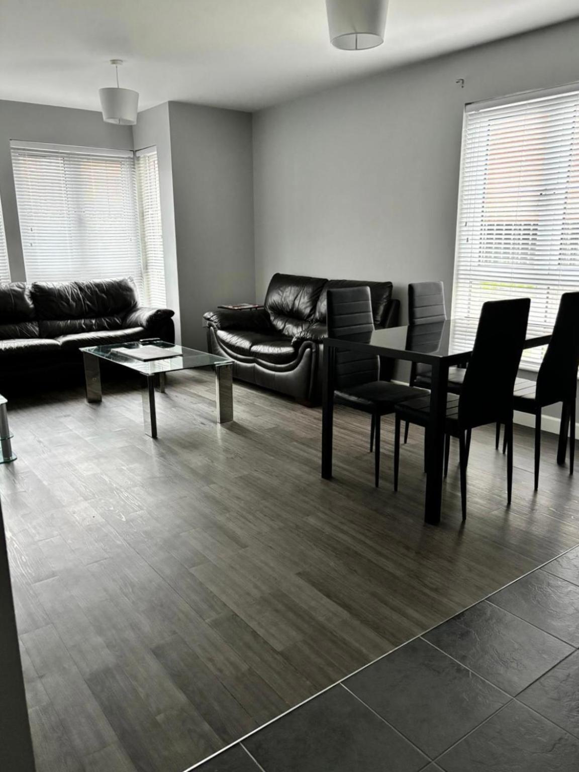 2 Bedroom Ground Floor Apartment Belfast Extérieur photo