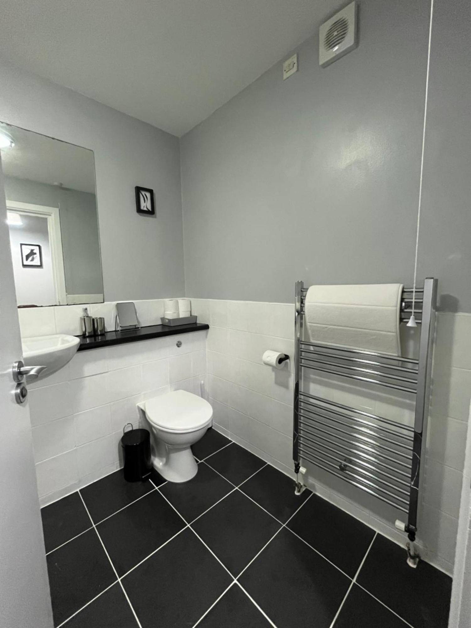 2 Bedroom Ground Floor Apartment Belfast Extérieur photo