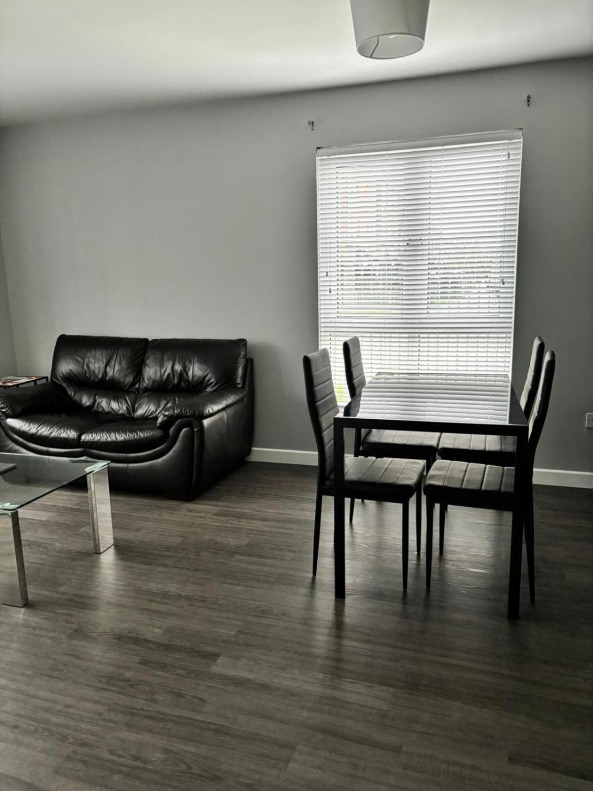 2 Bedroom Ground Floor Apartment Belfast Extérieur photo