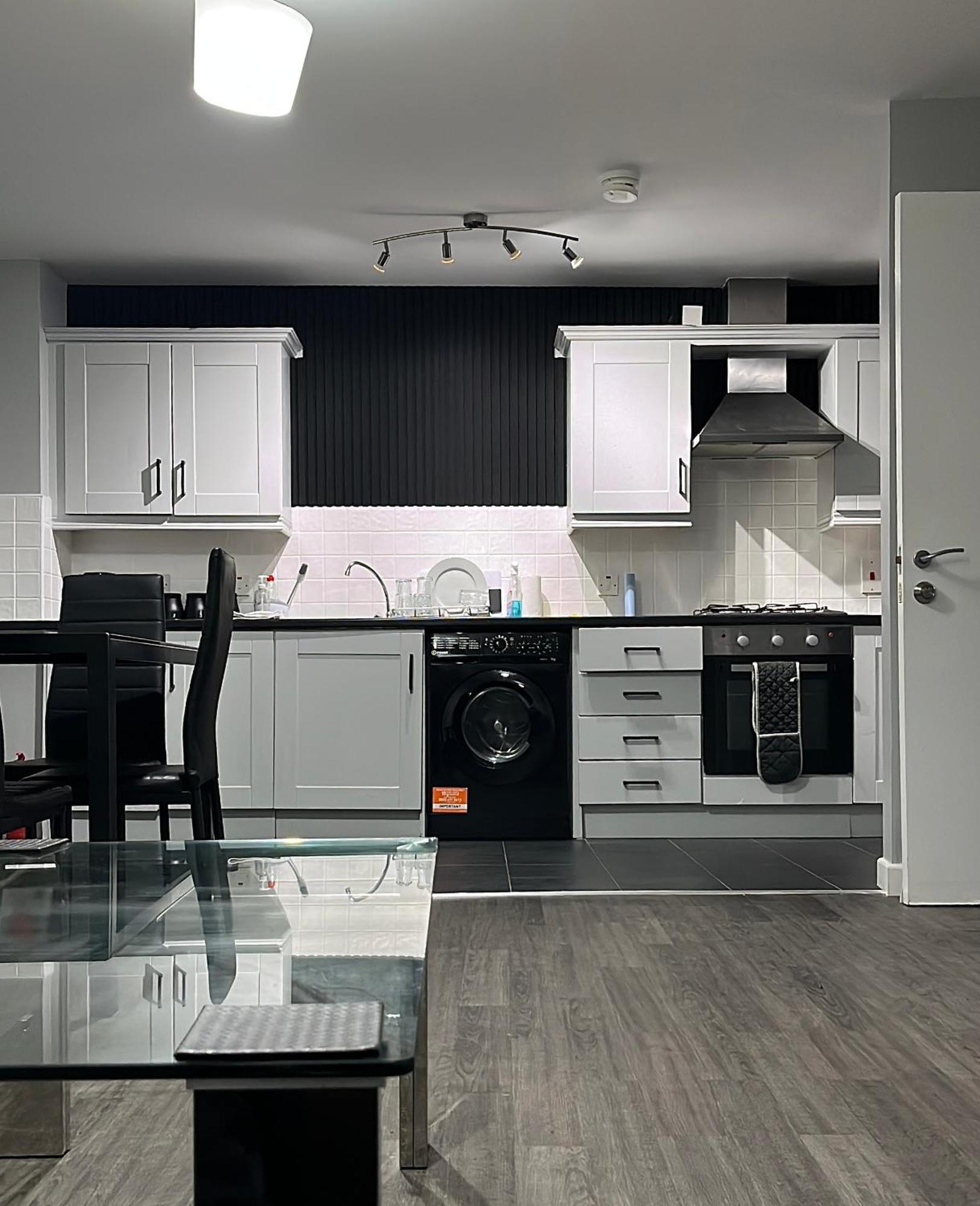 2 Bedroom Ground Floor Apartment Belfast Extérieur photo